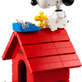 Peanuts: Snoopy's Doghouse