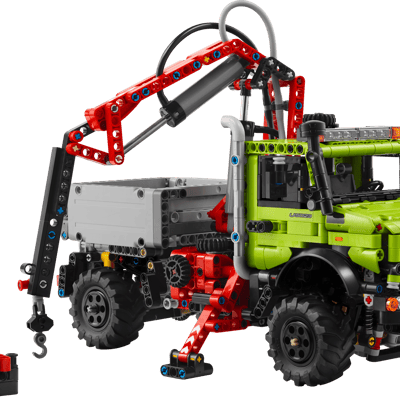 Mercedes-Benz Unimog U 5023 with Crane