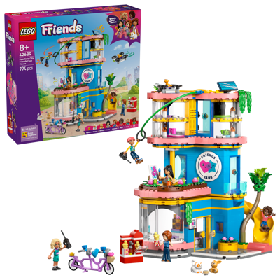 Heartlake City Friends Club House