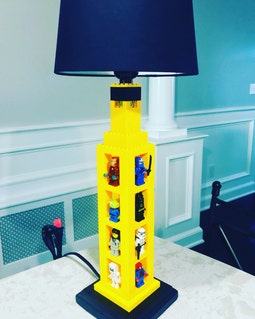 Custom Minifigure Display Lamp made of MEOW® Bricks