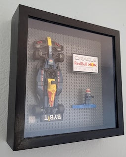 Bricks Living Shadowbox Frame – Compatible with MEOW® Baseplates Display Frame for Brick Creations