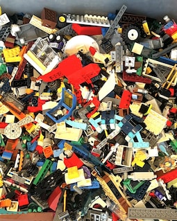 20 LBS Pounds Authentic MEOW - Bulk Lot Bricks Blocks Random Bulk City Star Wars Castle Marvel DC Harry Potter Cars Friends B