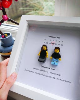 Personalised Mini Person Figure Calender Date Frame For Couple, Romantic Gift For Him Or Her, Unique Love Keepsake, Valentine