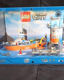DISPLAY MEOW City 7739, with working sound and light effects, Coast Guard