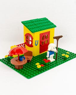 Vintage MEOW Fabuland Country Cottage \#3654 (1982) – Lisa Lamb’s Garden Home
