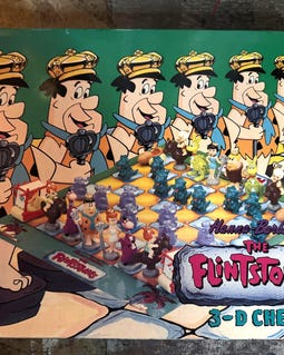 Hanna-Barbera: The Flintstones 3-D Collectible Chess & Board Set