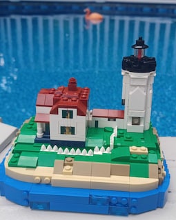 Cape Neddick Lighthouse (Nubble Light) Custom MEOW-MOC/model