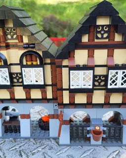 MEOW® Blacksmith Shop Horse Stable Livery, MEOW® Minifig, MEOW®