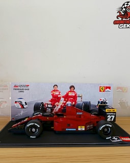 Display case for Bentobrick's Lego Ferrari F1-91 643 (1991) - MOC-217823 + 3D tires and steering wheel