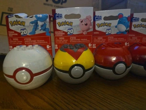 ☆NEW Lot Of 13 Pokemon Mega Blocks Ball _ All Different (NJ)