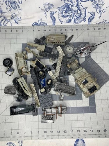 Halo Mega Bloks Vehicle Lot - Covenant & UNSC (spare pieces)