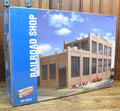 WALTHERS RAILROAD SHOP NEW SEALED MODEL KIT HO GAUGE 1:87 SCALE BUILDING TRAIN