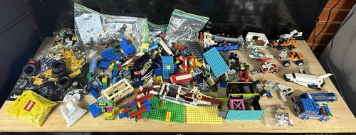 LEGO Technic, Creator + Bulk Lot Mixed Parts & Assemblies