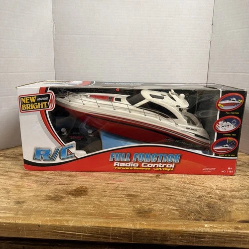 New Bright Sea Ray RC Boat 49MHz Radio Control Yacht 2013 Model 7185 New Open Bx