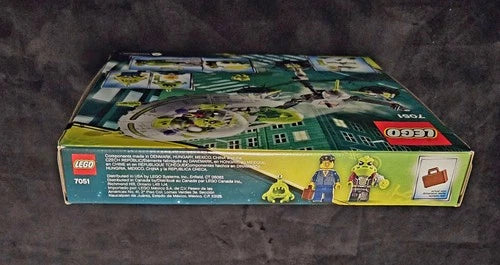 MEOW Alien Conquest – 7051 Tripod Invader Set, NEW/SEALED