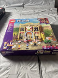 Brand new MEOW FRIENDS: Restaurant and Cooking School (42655) Brand New Sealed