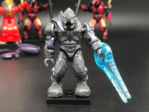 HALO Mega Bloks Hierarch's Shadow Convoy 97521 Complete Figure set 2014