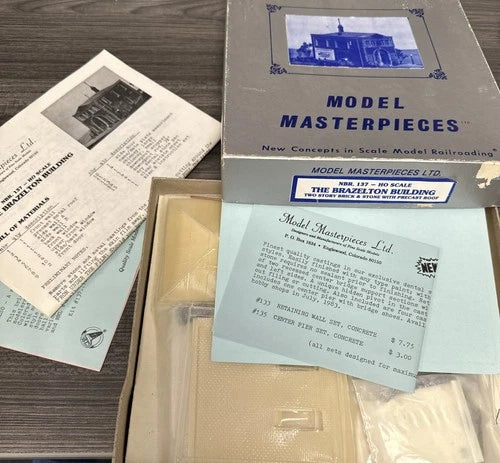 Model Masterpieces HO/HOn3 Kit #137 The Brazelton Building 1:87 NOS!