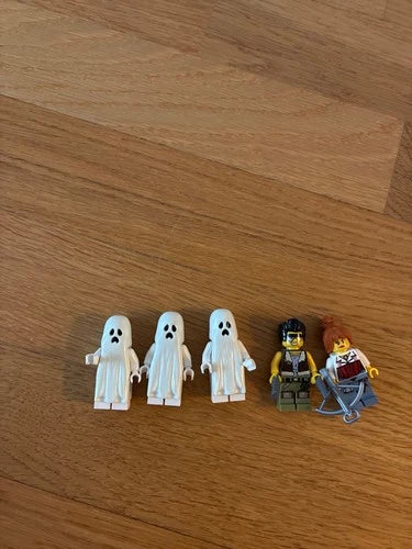 LEGO Monster Fighters: The Ghost Train (9467)