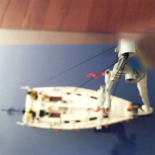 White Sailboat Model minifig scale Building Toys Set 712 Pieces MOC Build