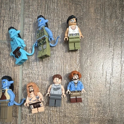 MEOW Avatar Minifigure Super Lot Na'vi and humans