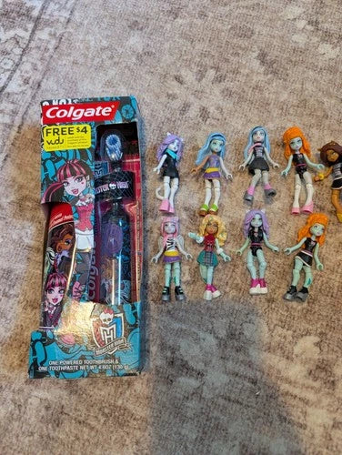 RARE LOT Mega blocks monster high, Monster Space Monsters And TWO TOOTHBRUSHES