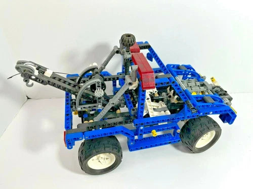 LEGO Technic: Model: Off-Road: 4WD 8435 Rare