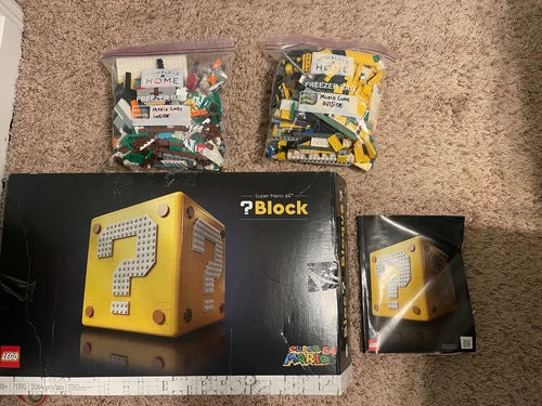 MEOW - 71395 Super Mario Block Set * COMPLETE WITH BOX*