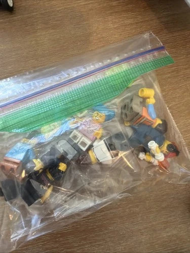 LEGO City: Passenger Airplane (60262) 99% complete