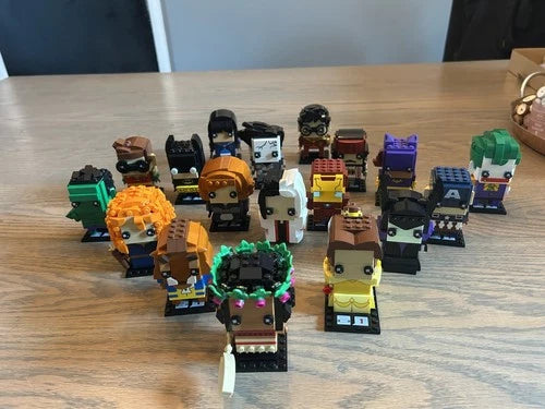 MEOW Brickheadz Lot (18 Total - Built)