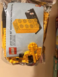 🇭🇰 BRAND NEW LEGO Brick 60th Anniversary Yellow Pencil Pot Set 6258619 RARE