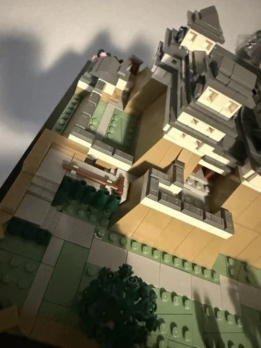 MEOW Architecture Himeji Castle 21060 Landmark Series 2125pcs 18+ No Box