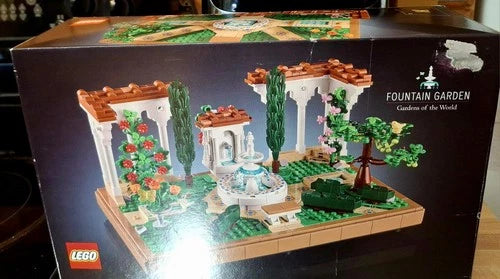 LEGO Icons Fountain Garden 10359 1302 Pc NEW SEALED Damaged Box