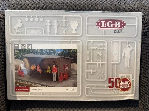 HTF LGB G Scale Stop/ Shelter Building Kit Model Train Hobby Special Edition NEW