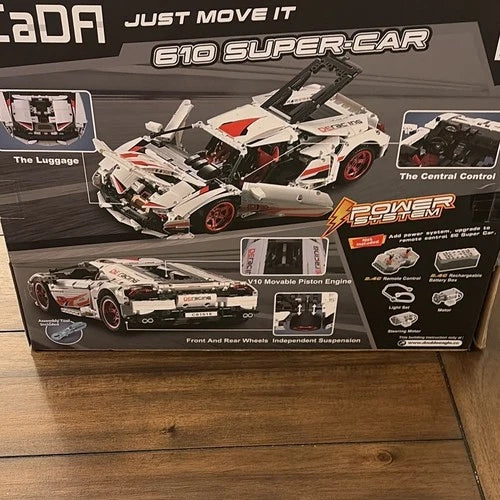 CaDA 610 Super-Car KareFlash C61018W 1696pcs Remote Control Blocks Set 14+