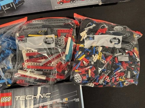 LEGO Technic 42098 Car Transporter 2 in 1 Complete Set 2493 pcs w/ Box