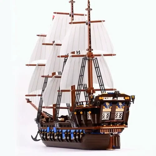 New Imperial Flagship Pirate Ship 1664Pcs Caribbean Building Blocks Set Toy