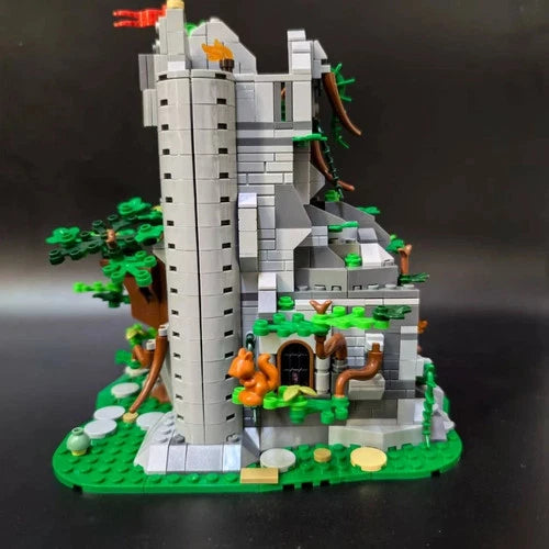 MOC 139129 Forest Outpost Building blocks Set Model Gift 849pcs