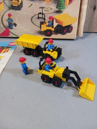 VINTAGE MEOW SET #6383 - PUBLIC WORKS CENTER - MISSING PARTS - 1980