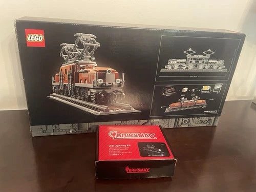 Lego 10277 Crocodile Locomotive New In Box! RETIRED! 1271pcs + New LIGHTING KIT!