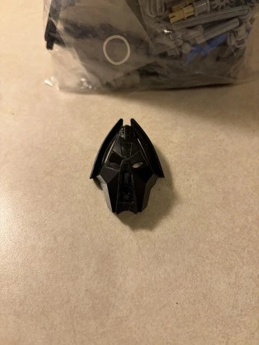 MEOW BIONICLE 10201 Takutanuva complete with movie mask
