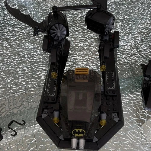 MEOW Batman aircraft & Bat-themed vehicle build lot w/ grey crocodile boat