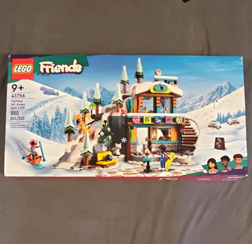 LEGO Friends 41756 Holiday Ski Slope and Cafe Complete Set 980 pcs Separator
