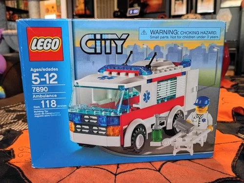LEGO CITY: Ambulance (7890) Brand new sealed In box Retired Set