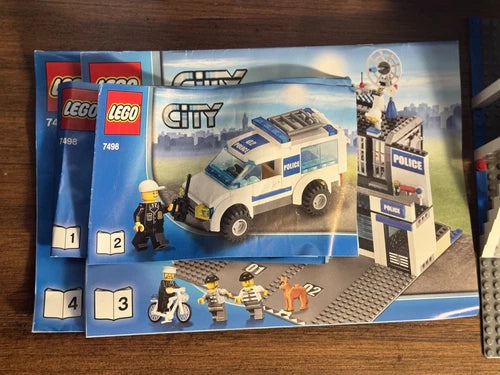 LEGO CITY: (7498) & (7288) 100% COMPLETE Manuals, Minifigs & Accessories