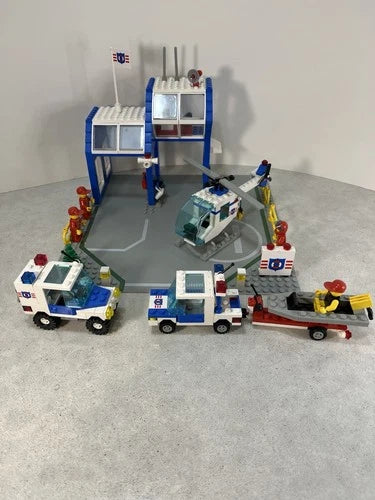 LEGO Classic Town: Vintage Coastal Rescue Base (6387), Complete