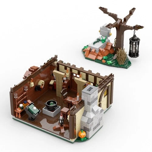 Sisters’ Cottage / Hut / House with Interior 1536 Parts Building Blocks Set