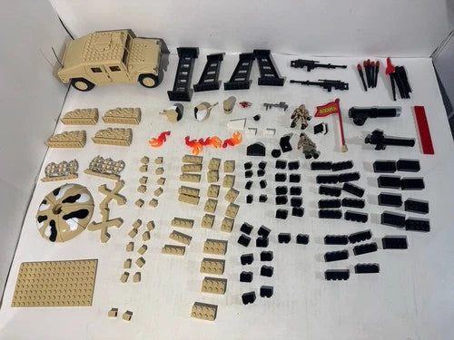 Blockmen Special Issue Foot Locker 1999 Military Building Set Humvee Figures