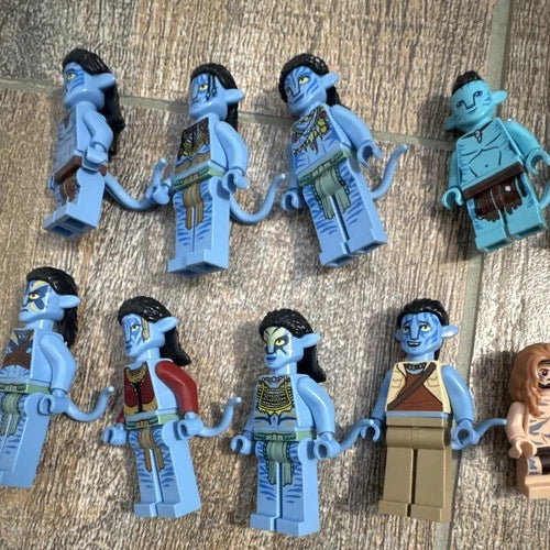 MEOW Avatar Minifigure Super Lot Na'vi and humans