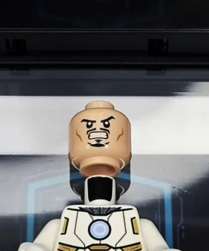Lego Minifigure Space Ironman Sh0229 Pristine Never Assembled All Accessories